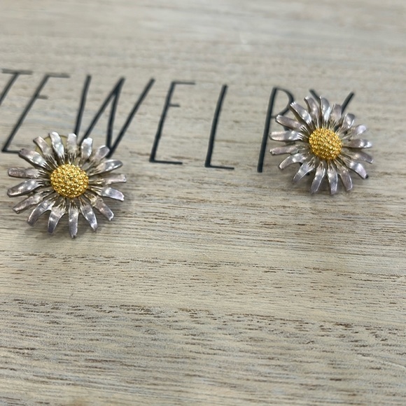 Daisy Earrings Fashion Fantasy Jewelry